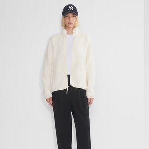 Aritzia TNA Movkneck Size Small Whisper White NWT